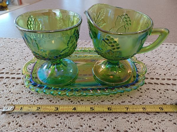Rare vintage Iridescent Green Cream & Sugar set
